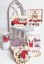 Load image into Gallery viewer, Love is in the air