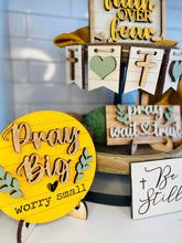 Load image into Gallery viewer, Pray big