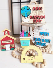 Load image into Gallery viewer, Teacher 2022